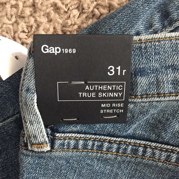 GAP True Skinny Distressed Jeans Sz 31r NWT - Picture 3 of 3